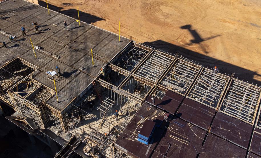 Com investimento de R$ 231 milhões, Paraná tem 11 maternidades em obras