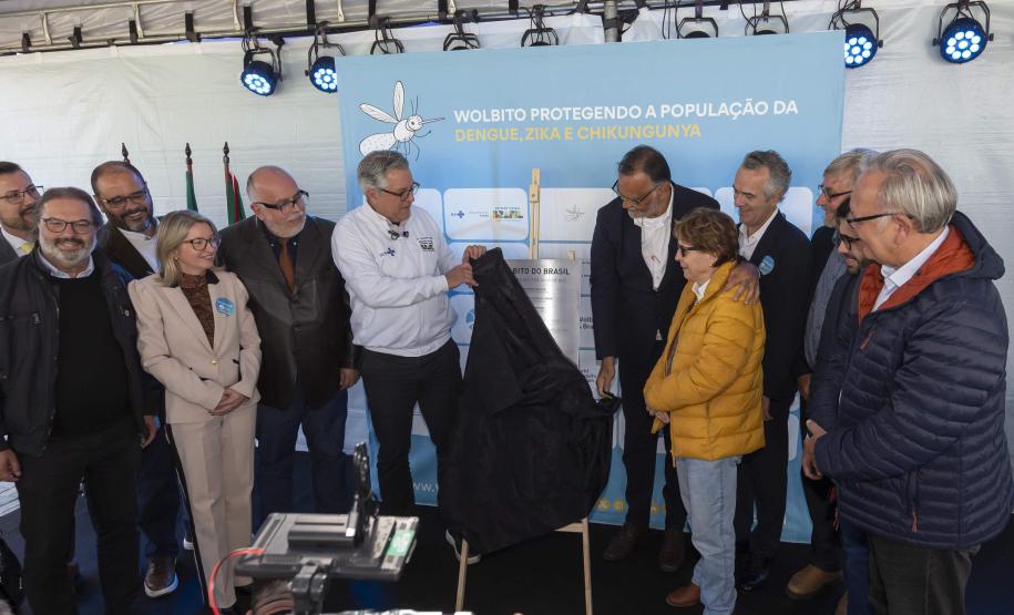 Paraná inaugura a maior biofábrica de mosquitos do mundo de combate à dengue