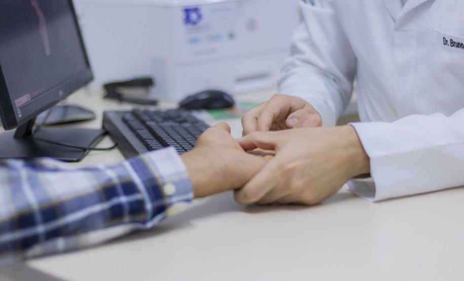 HU-UEPG finaliza mutirão de ortopedia e bate recorde com 306 cirurgias eletivas