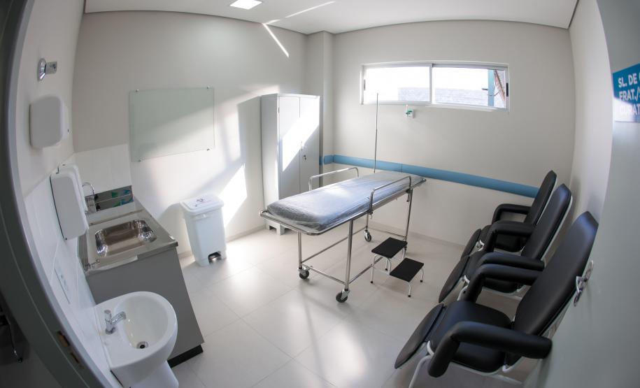 Ratinho Junior inaugura primeira Unidade Mista de Saúde do Paraná em Maria Helena