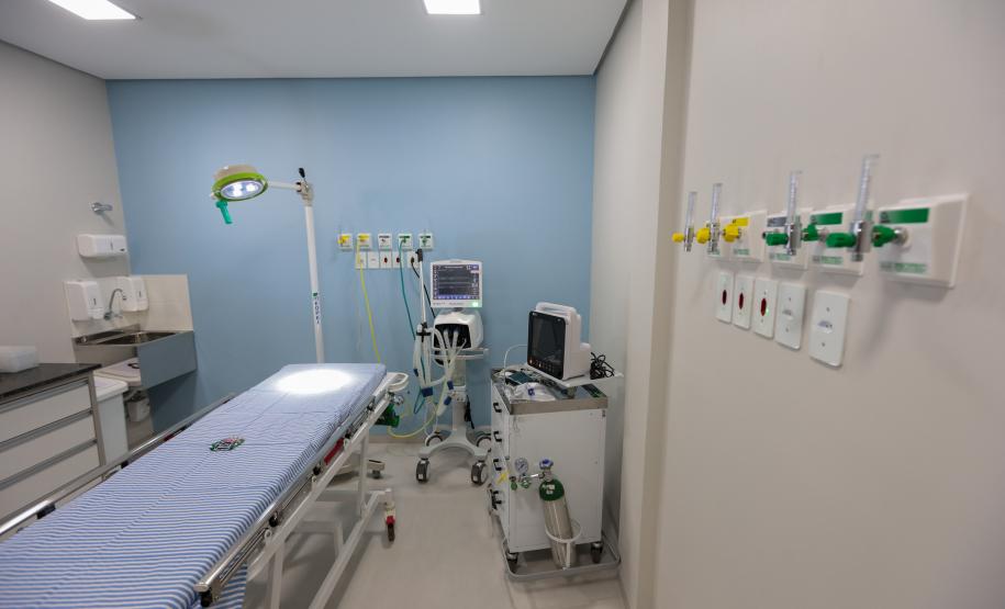 Ratinho Junior inaugura primeira Unidade Mista de Saúde do Paraná em Maria Helena