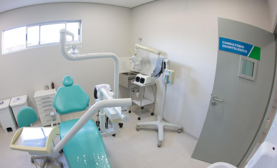 Ratinho Junior inaugura primeira Unidade Mista de Saúde do Paraná em Maria Helena