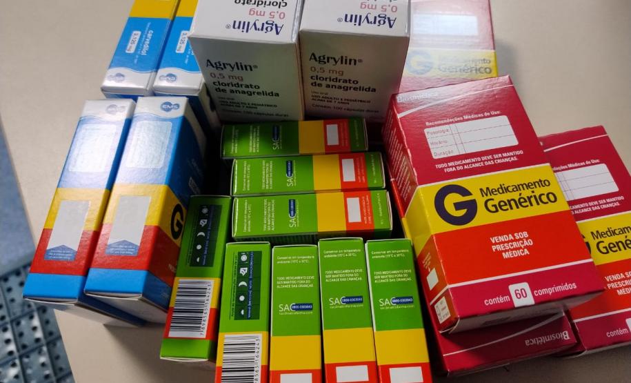 Risco em casa: Saúde alerta para perigo de intoxicação infantil por medicamentos