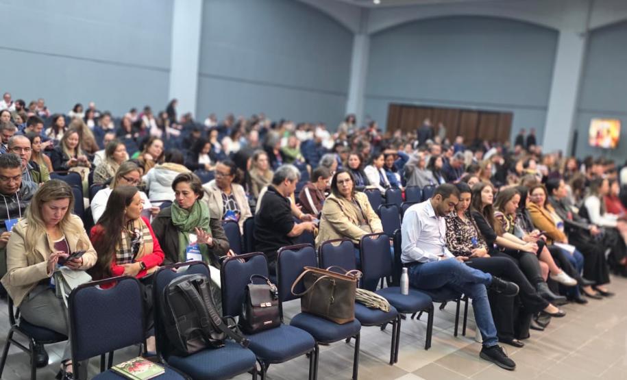 Governo do Paraná sedia seminário com municípios para fortalecer a Atenção Primária