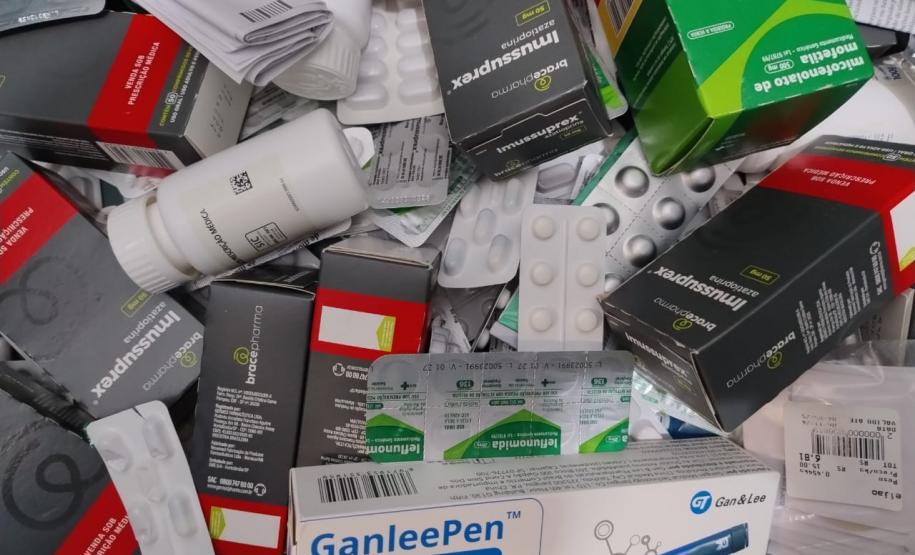 Risco em casa: Saúde alerta para perigo de intoxicação infantil por medicamentos