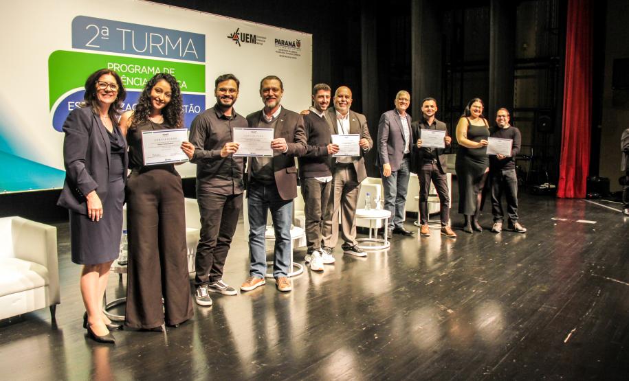 108 residentes técnicos concluem atividades práticas em gestão da saúde pública