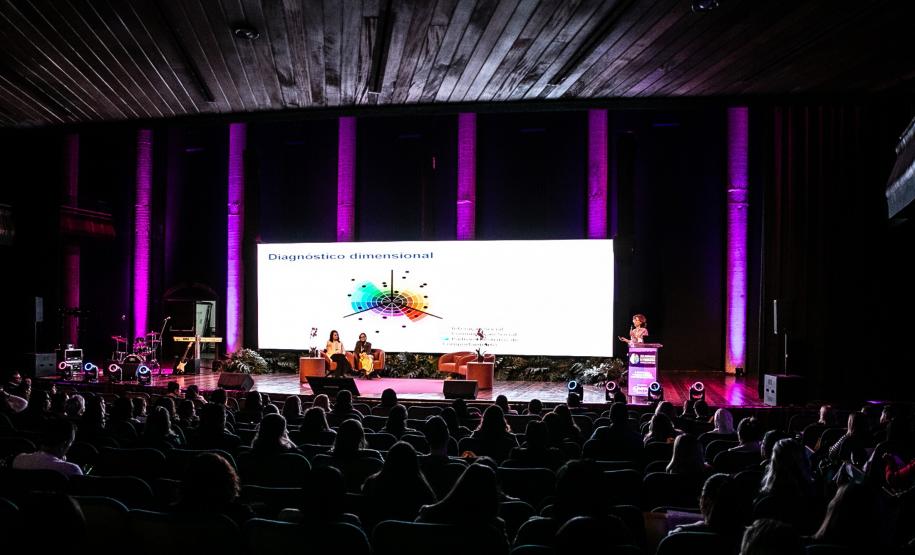 Com apoio da Sesa, Paraná sedia maior encontro de psiquiatria do Sul do Brasil