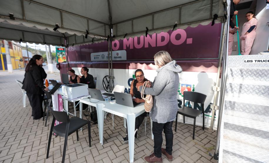 Carreta Saúde da Mulher facilita acesso a mulheres do campo no Vale da Ribeira