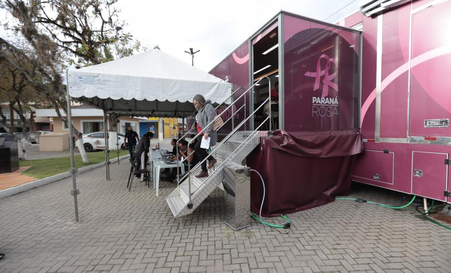 Carreta Saúde da Mulher facilita acesso a mulheres do campo no Vale da Ribeira