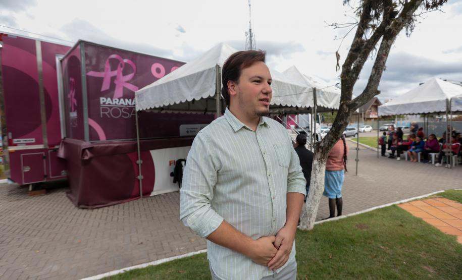 Carreta Saúde da Mulher zera fila para exames de mamografia em Cerro Azul