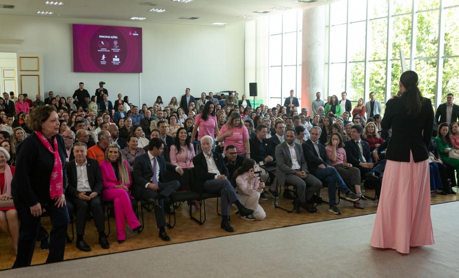 Paraná Rosa 2025 terá corrida, carreta, cartilha e ações integradas pela saúde da mulher
