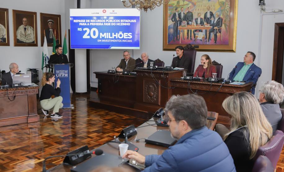 Governo do Paraná investe R$ 20 milhões para auxiliar na construção do HCzinho da UFPR