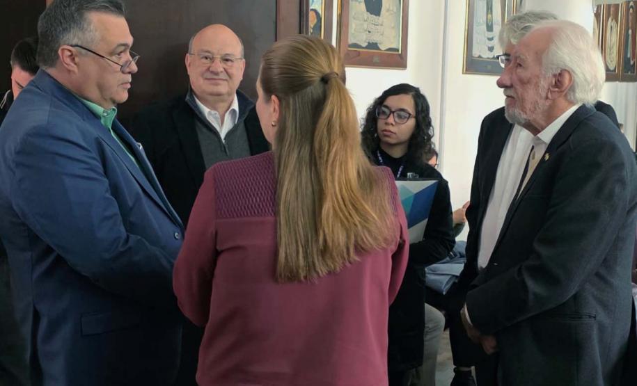 Governo do Paraná investe R$ 20 milhões para auxiliar na construção do HCzinho da UFPR