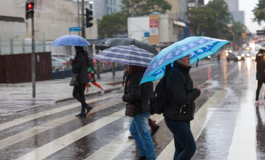 Com chuvas no Estado, Secretaria da Saúde reforça cuidados contra a leptospirose