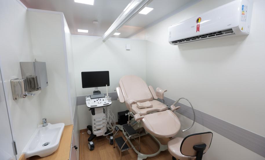 Com previsão de 1,8 mil exames, Carreta Saúde da Mulher chega a Conselheiro Mairinck nesta segunda (6)