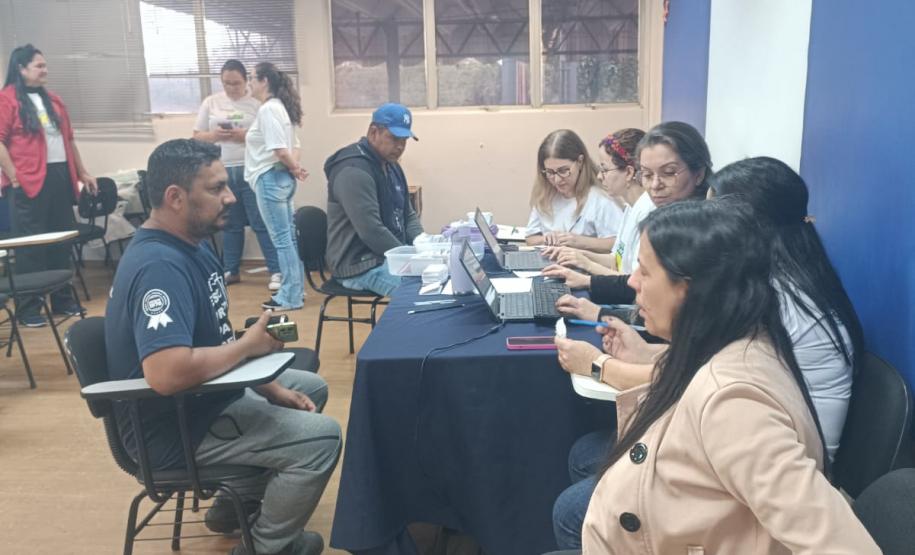 Paraná vacina caminhoneiros na Tríplice Fronteira para reforçar a prevenção contra o sarampo