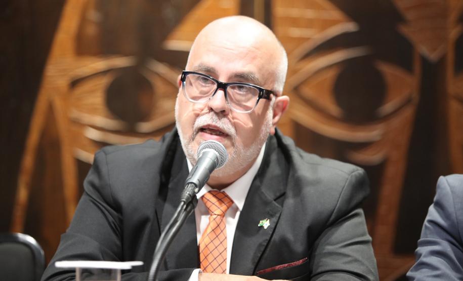 Estado apresenta panorama de atendimento em audiência sobre intoxicação por metanol