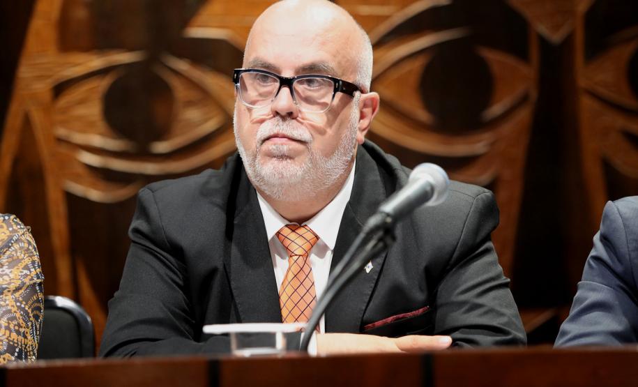 Estado apresenta panorama de atendimento em audiência sobre intoxicação por metanol