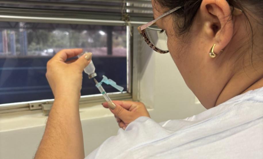 Paraná vacina caminhoneiros na Tríplice Fronteira para reforçar a prevenção contra o sarampo