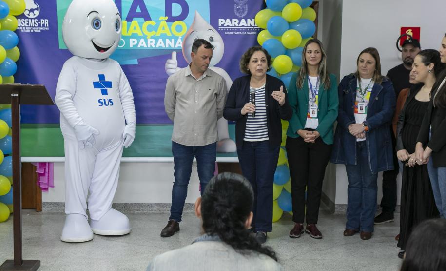 Dia D de Multivacinação mobiliza 10 mil profissionais em 1370 salas de aplicação pelo Paraná