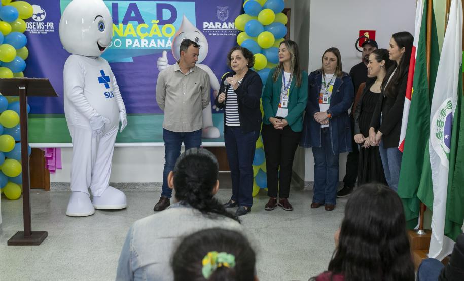 Dia D de Multivacinação mobiliza 10 mil profissionais em 1370 salas de aplicação pelo Paraná