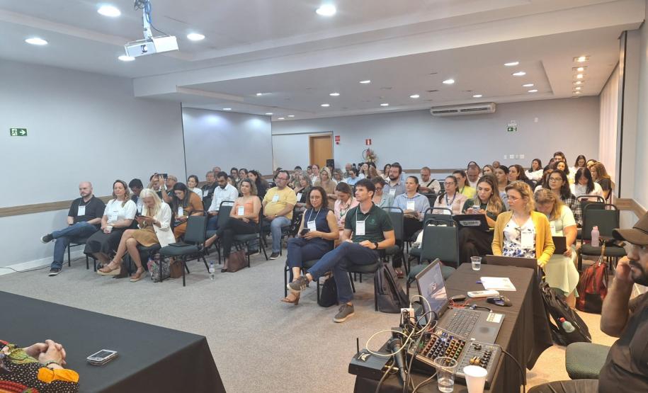 Paraná capacita 350 gestores e profissionais da Saúde no Agora Tem Especialistas