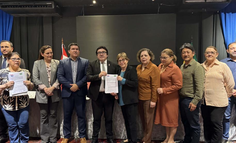 Paraná, Mato Grosso do Sul e Paraguai alinham calendário de vacinação nas fronteiras