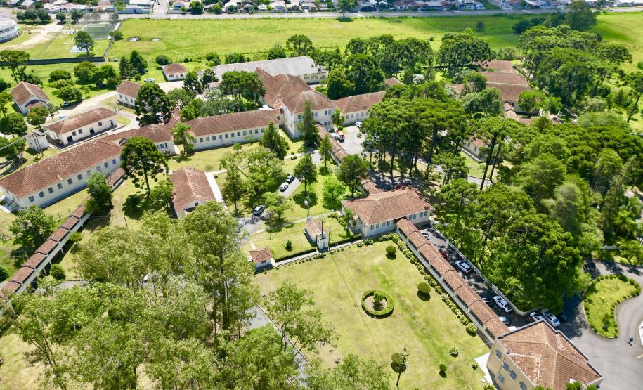 Hospital de Dermatologia Sanitária faz 99 anos como referência em doeças de pele