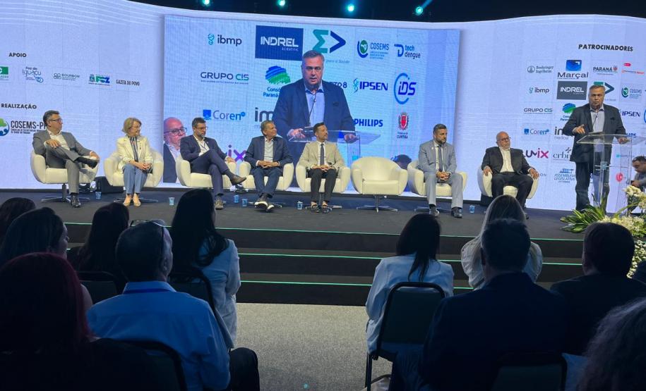 Inovação e gestão eficiente marcam o início do Congresso de Saúde em Foz do Iguaçu