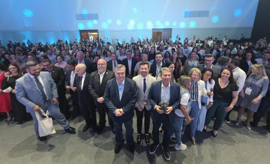 Inovação e gestão eficiente marcam o início do Congresso de Saúde em Foz do Iguaçu