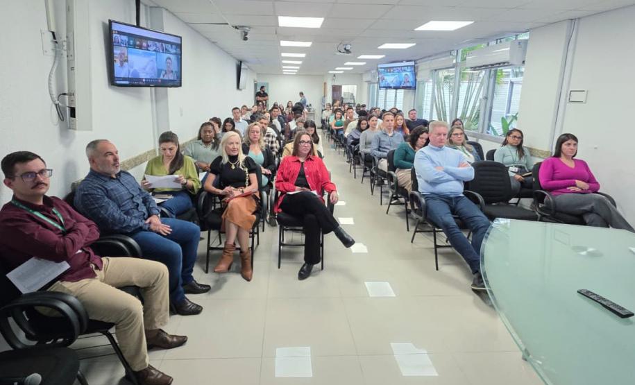 Com nova turma, Paraná amplia qualificação de profissionais da saúde para a gestão do SUS