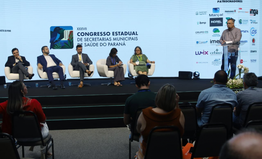 Os desafios e perspectivas para a regionalização SUS abrem os debates do segundo dia do 37º Congresso do COSEMS/PR
