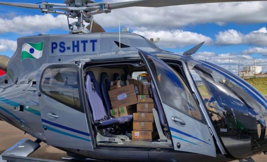 Com apoio aéreo, Estado leva milhares de insumos hospitalares para região de Rio Bonito do Iguaçu