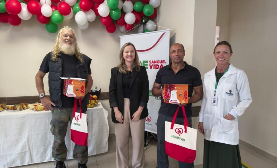 Hemepar homenageia doadores mais frequentes em Curitiba