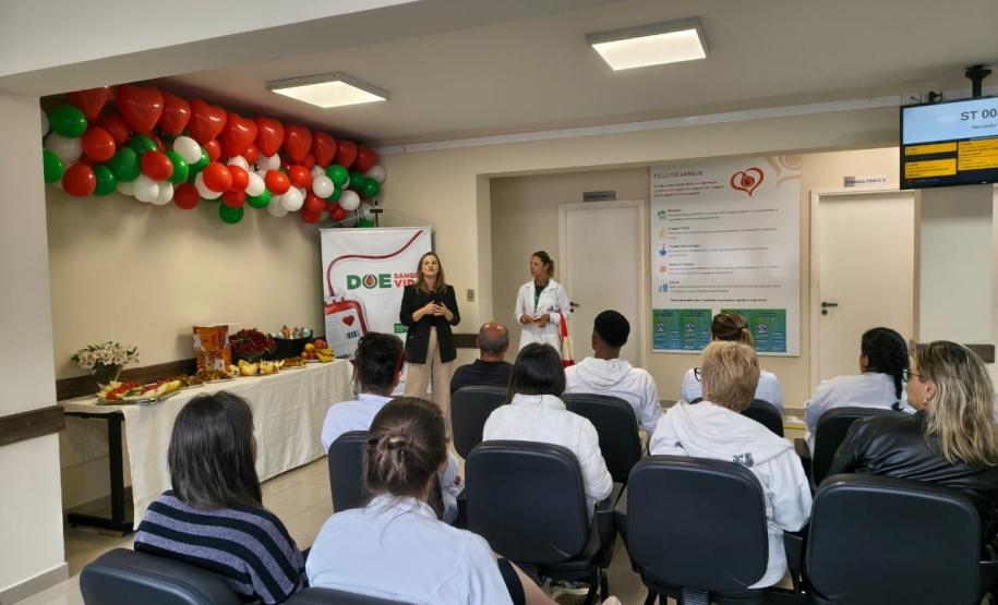 Hemepar homenageia doadores mais frequentes em Curitiba