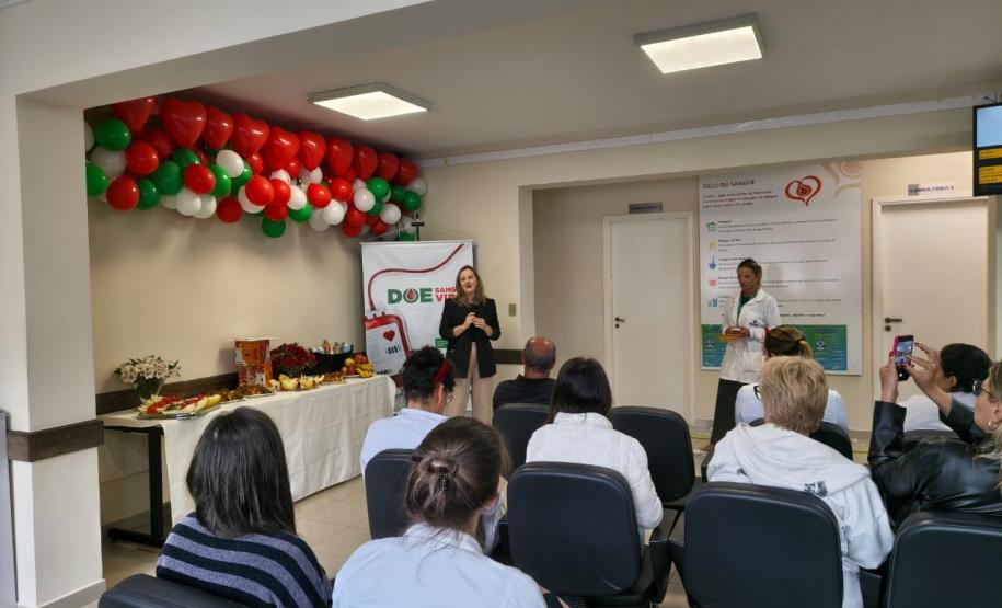 Hemepar homenageia doadores mais frequentes em Curitiba