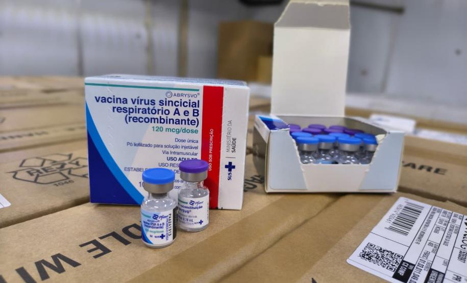 Primeiras vacinas contra o vírus sincicial respiratório chegam ao Paraná