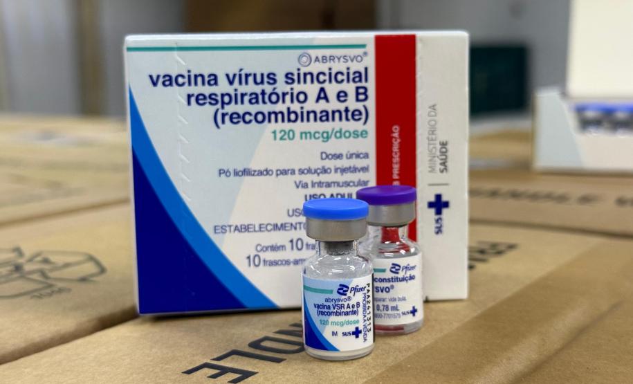 Primeiras vacinas contra o vírus sincicial respiratório chegam ao Paraná