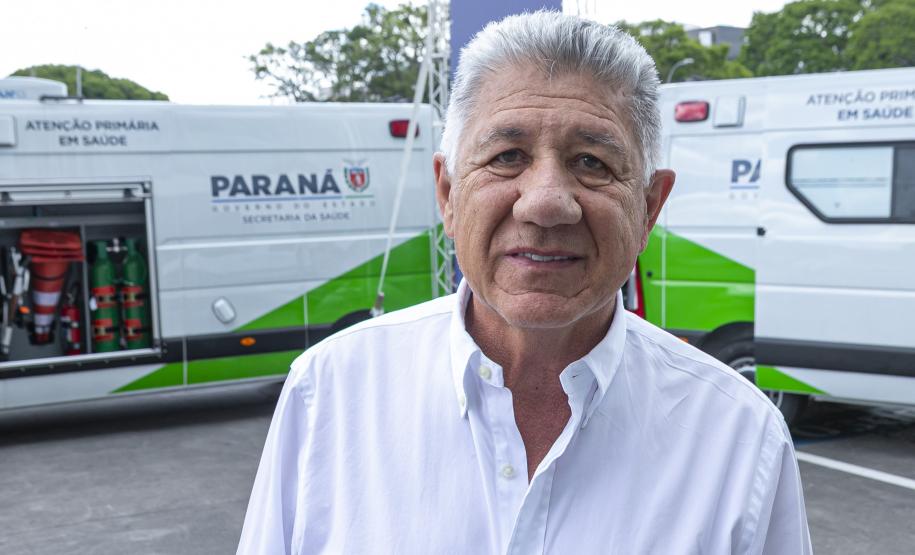 Governador entrega 150 ambulâncias com UTIs para todas as regiões do Paraná