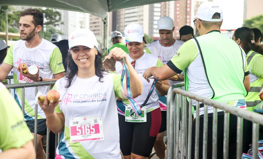 Corrida da Vigilância em Saúde é um sucesso e encerra ações do Paraná Rosa 2025
