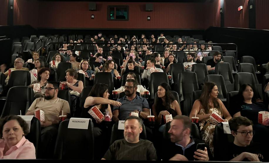 Lacen divulga documentário sobre descoberta inédita de bactéria rara