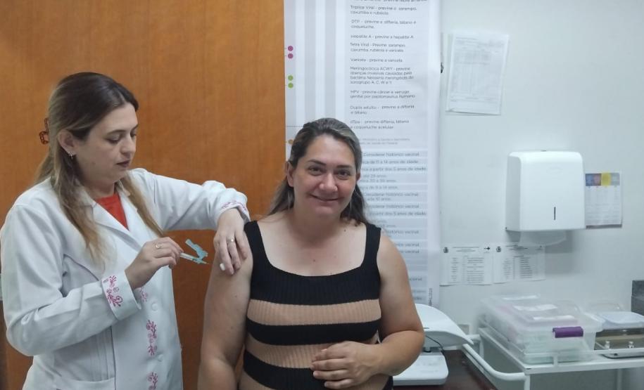 368 cidades do Paraná já aplicam doses da vacina contra o Vírus Sincicial Respiratório