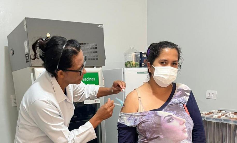 368 cidades do Paraná já aplicam doses da vacina contra o Vírus Sincicial Respiratório