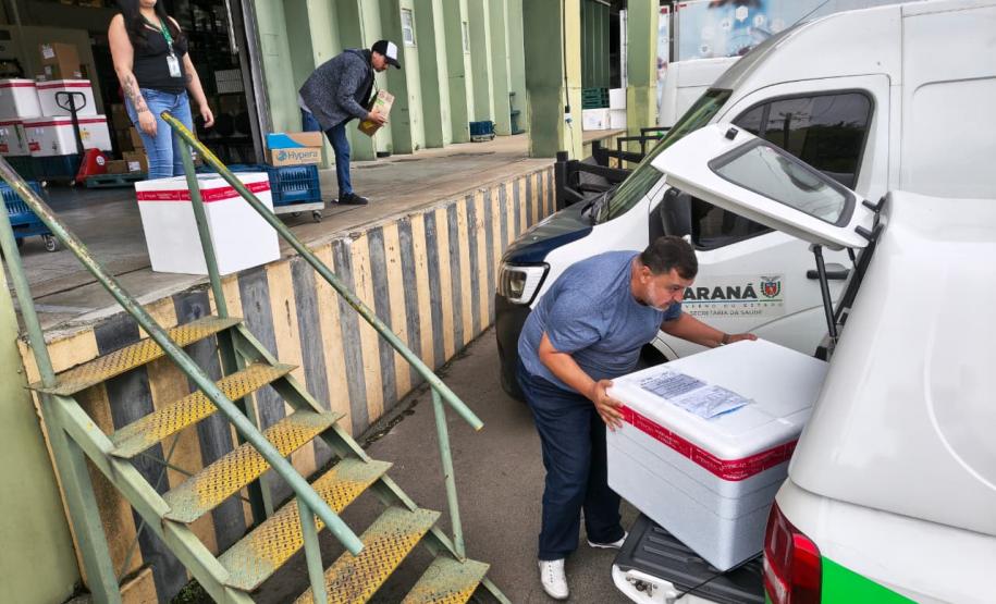 Paraná inicia a distribuição da vacina contra o Vírus Sincicial Respiratório para o Interior