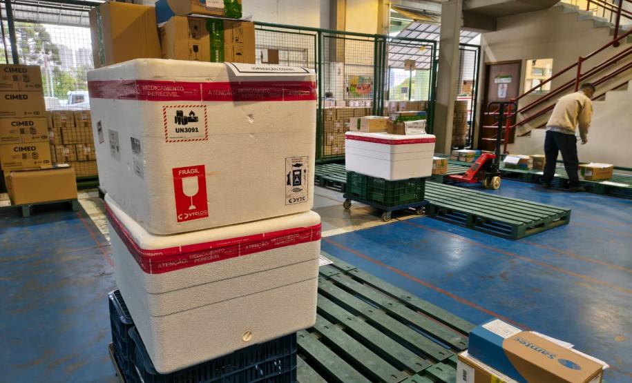 Paraná inicia a distribuição da vacina contra o Vírus Sincicial Respiratório para o Interior