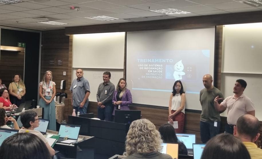 Paraná realiza treinamento para qualificar registros de vacinação e fortalecer tomada de decisão em saúde