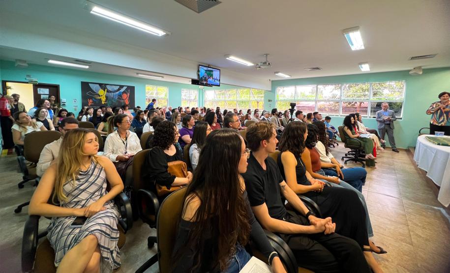 Saúde do Paraná conclui formação de novos especialistas para fortalecer atendimento no SUS