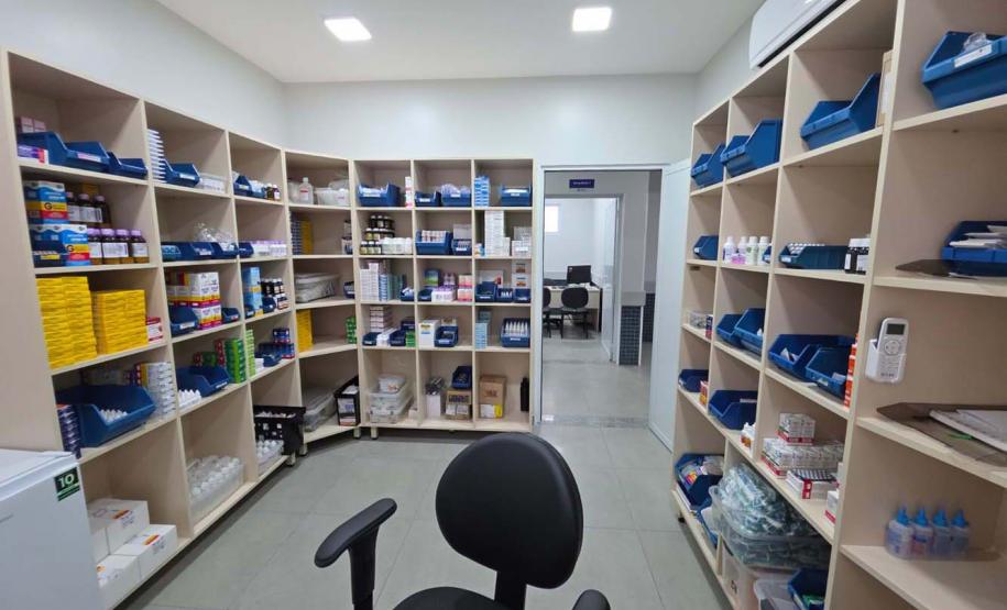 Estado inaugura Unidade de Saúde da Família em Cascavel e entrega 18 veículos