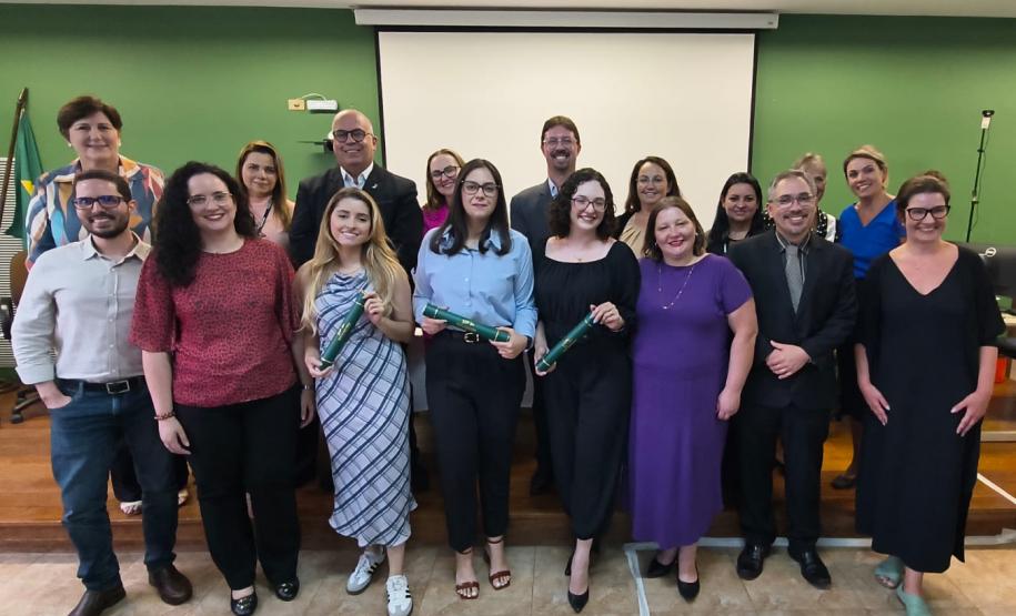 Saúde do Paraná conclui formação de novos especialistas para fortalecer atendimento no SUS