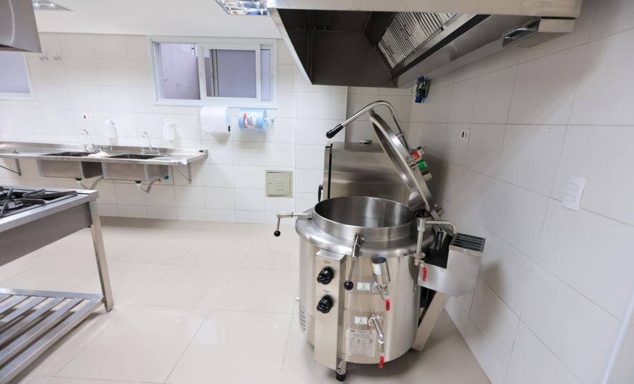 Ratinho Junior entrega ampliação do hospital de Loanda, que agora tem 106 leitos